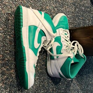 Nike Dunks
